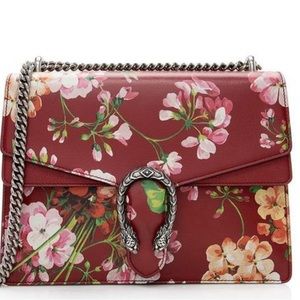 BRAND NEW WITH TAGS and dust bag Large Gucci floral Dionysus bag.